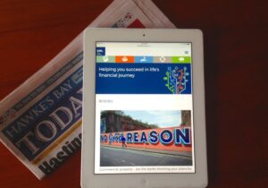 Content_Marketing_Newspaper_Tablet_Articles_Blog